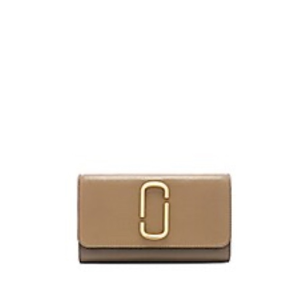 Marc Jacobs cross body bag. French grey. Like new.